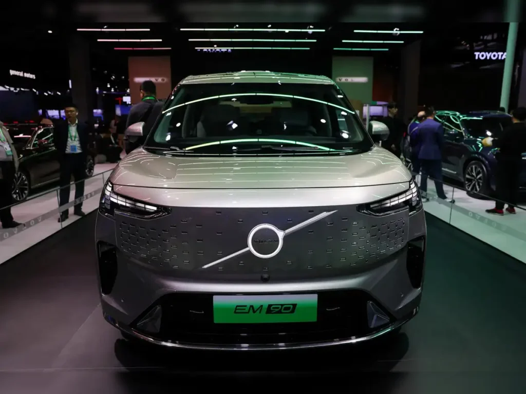 Volvo EX60 Electric Mid-Size SUV Unveiled: Up to 810 km Range to Crush Range Anxiety volvo ex60 ev